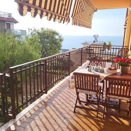 Apartman A Casa Di Clo' *